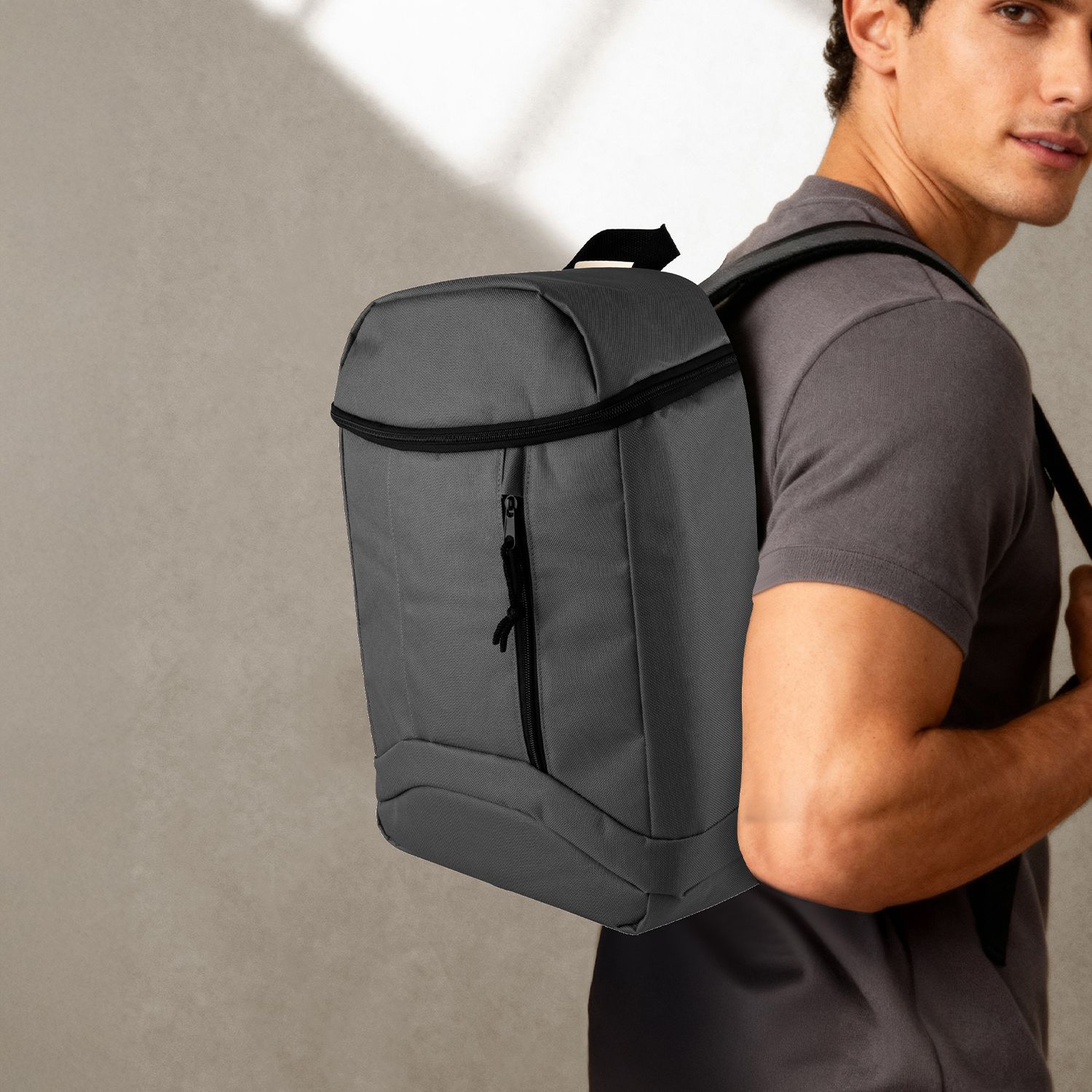 Ref.52003  MOCHILA NEVERA EVEREST